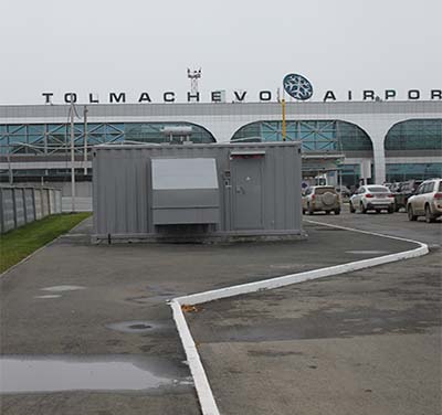 фото - дизель-генератор установлен в шумозащитный контейнер (территория аэропорта имени маршала Покрышкина  - 'Толмачево')
