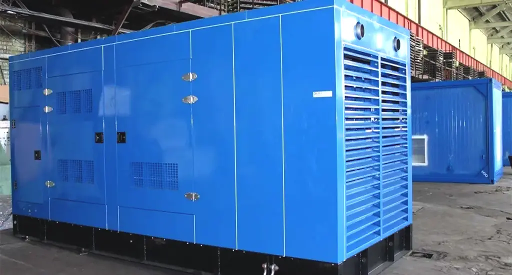 Дизельный генератор ЭТРО 500 кВт 0,4 кВ в кожухе с двигателем Yuchai Дизель-генератор ЭТРО в кожухе двигатель Yuchai